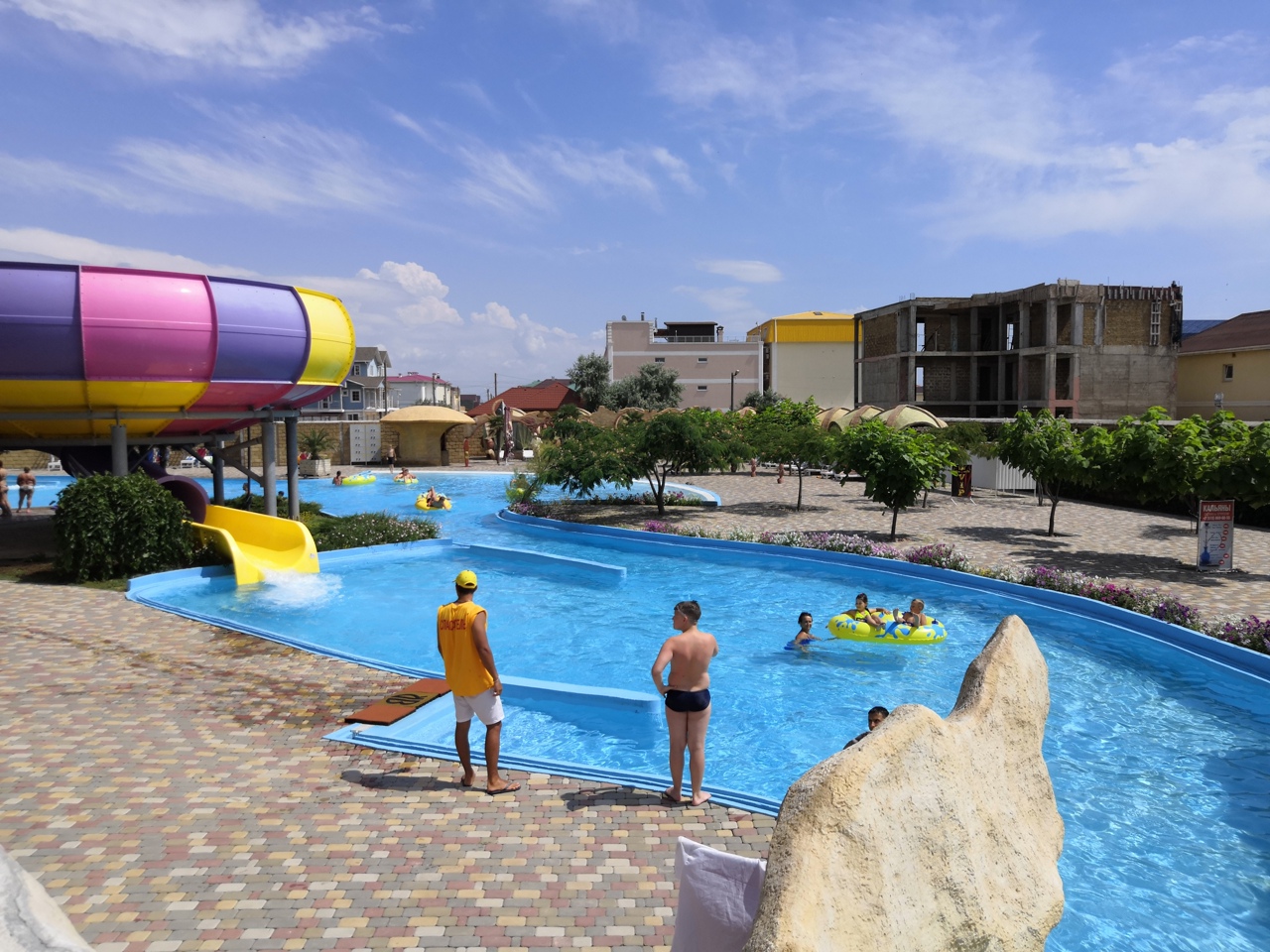 Отдых в Прибрежном Крым с детьми: аквапарк 