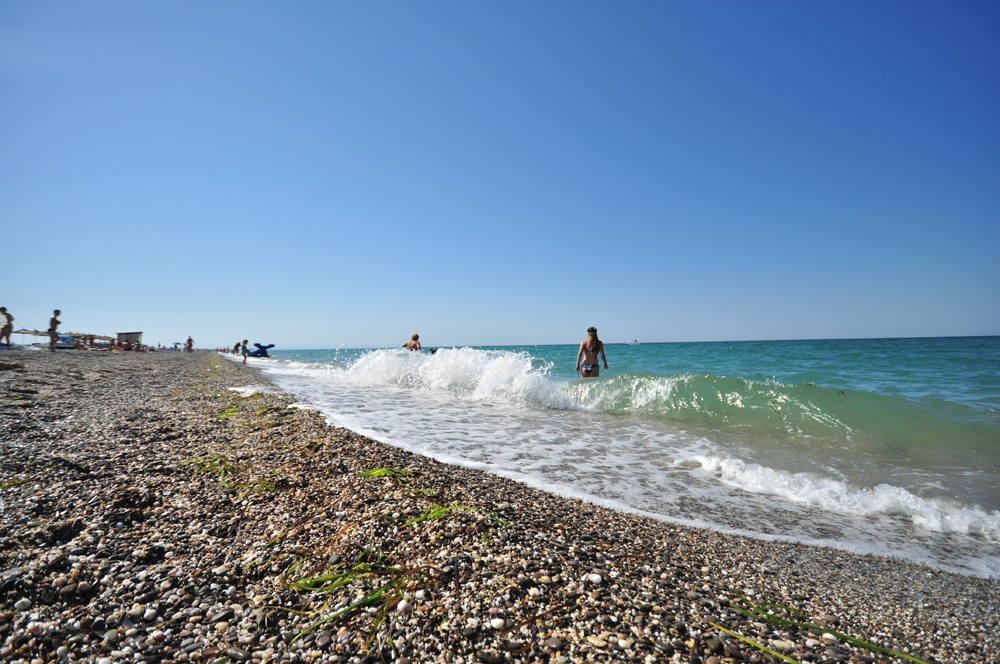 Пляжи Прибрежного в Крыму